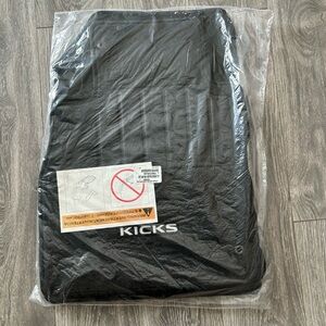 Genuine OEM Nissan 2018-2024 KICKS Carpet Floor Mats Black 4PC Set T99E2-5RL0A